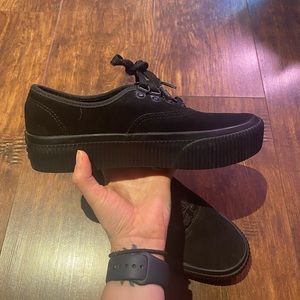 platform sneakers